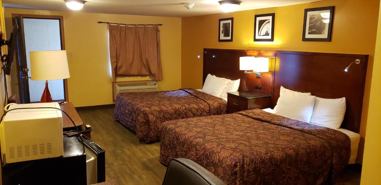 Regal Inn Coffeyville Exterior foto